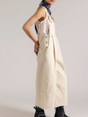 ❤️Hello Gorgeous! Raw Hem Wide-Leg Denim Overalls